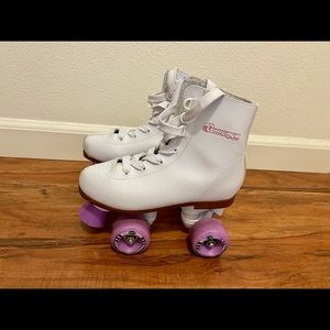 Kids size 1 roller skates